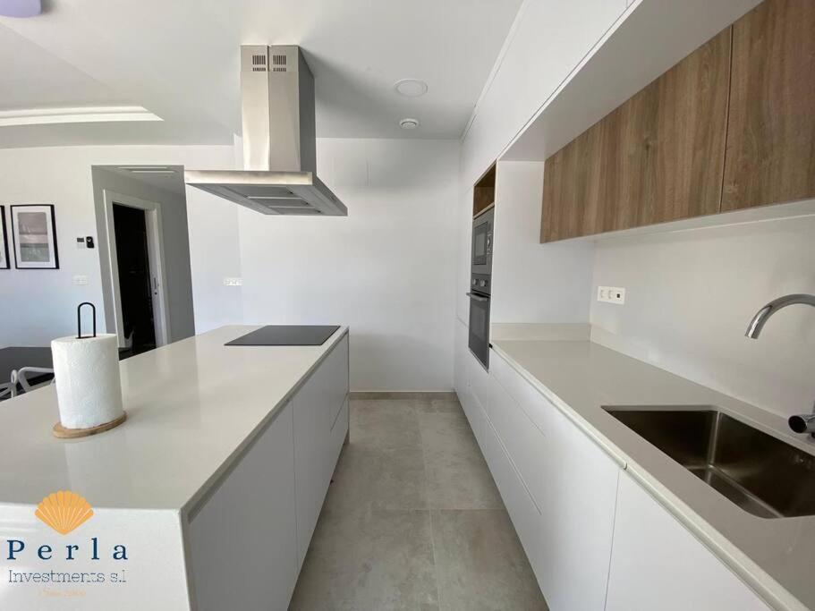 Beautiful New South Facing Bungalow With Large Terrace Dehesa de Campoamor  外观 照片